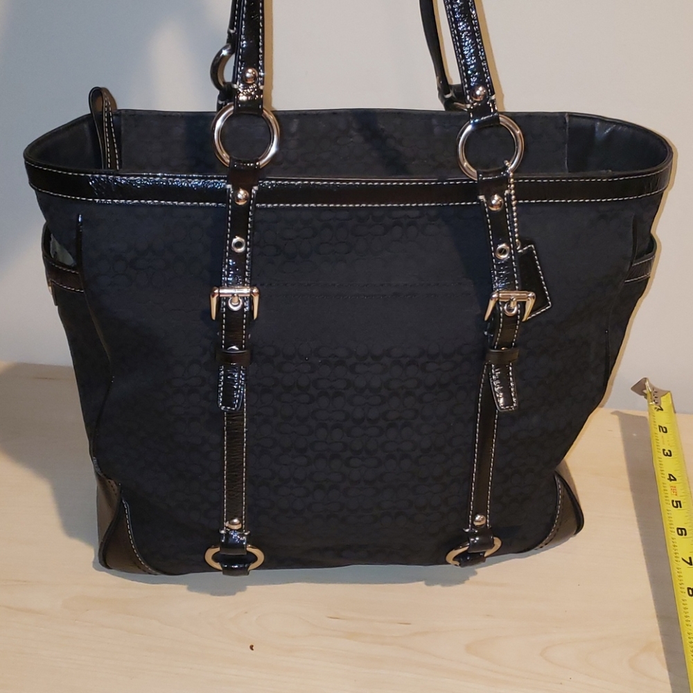 COACH Signature Shoulder Bag - Black